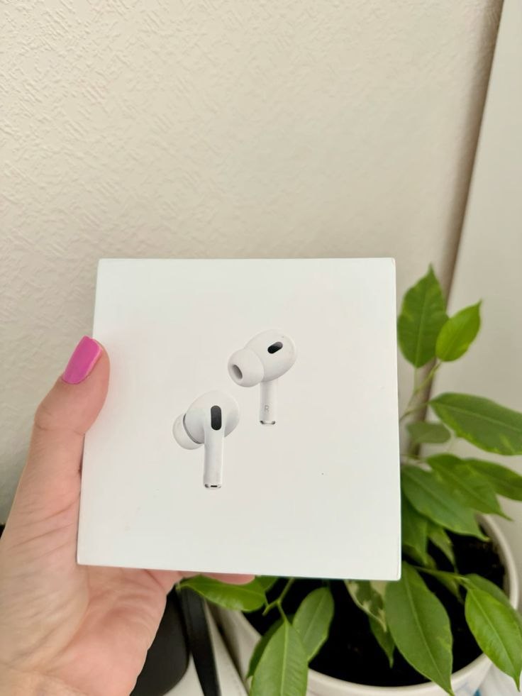 LuxePods™ Pro Wireless Earbuds – Premium Sound at ₹899