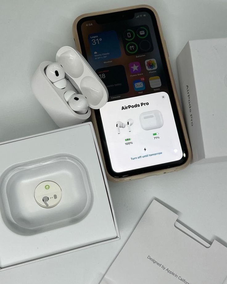 LuxePods™ Pro Wireless Earbuds – Premium Sound at ₹899